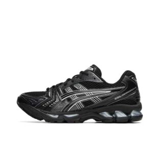 ASICS GEL-KAHANA  TR V4 sneakers black