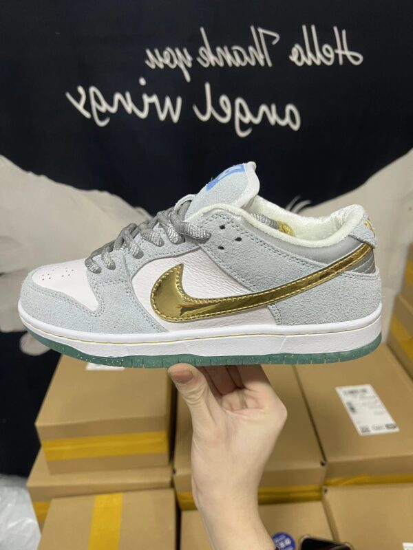 NIKE SB Dunk Low ProQS Plush Outsole Frozen