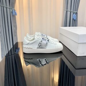 Valentino Rockstud White Studded Chunky-Sole Casual Sneakers