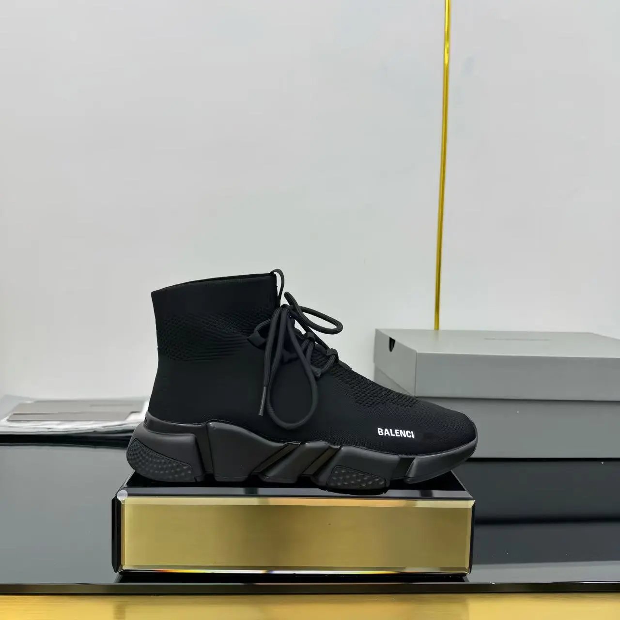 Balenciaga High-Top Street Style Black
