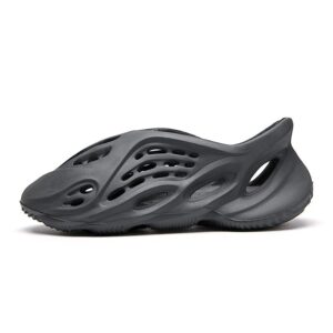 Yeezy Foam Runner Perforated Black