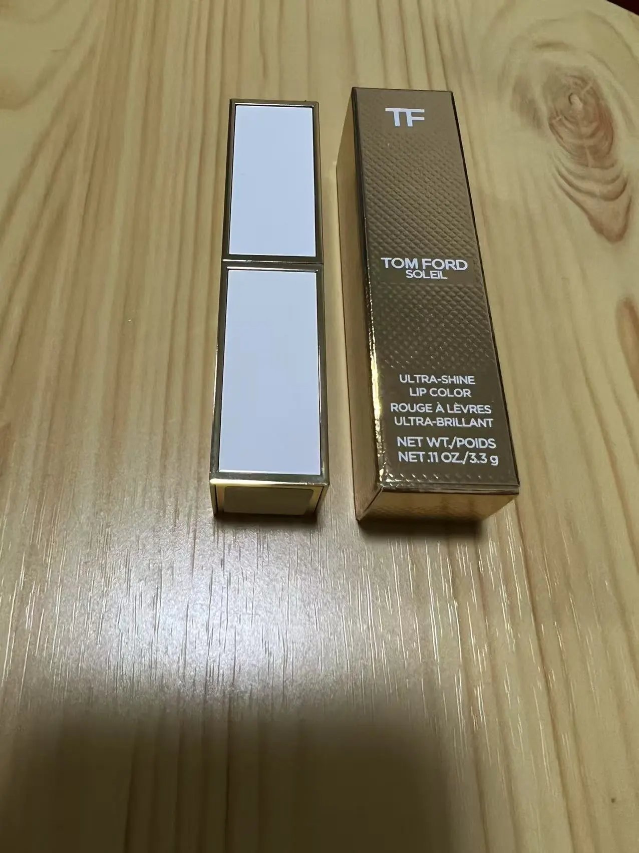 Lancome Absolue Matte Lip Lacquer in Brick Red