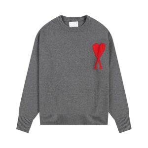 AMI Heart Series Casual Gray Sweater