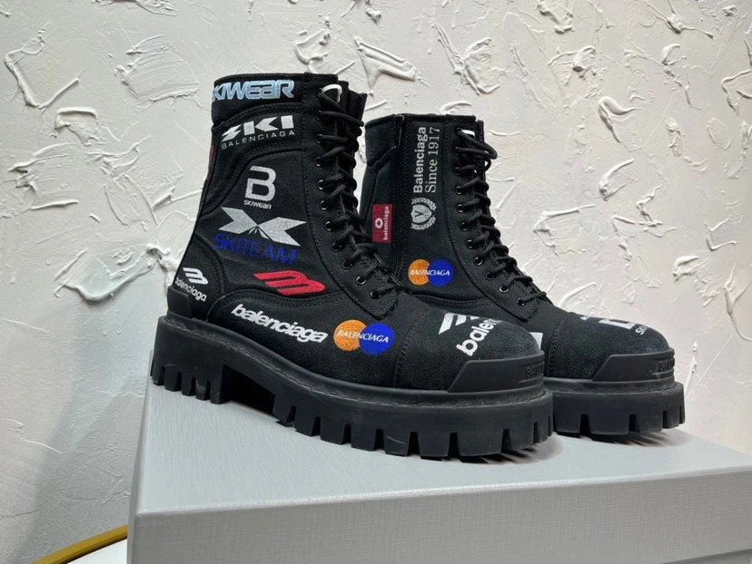 Balenciaga Ski Black Boots