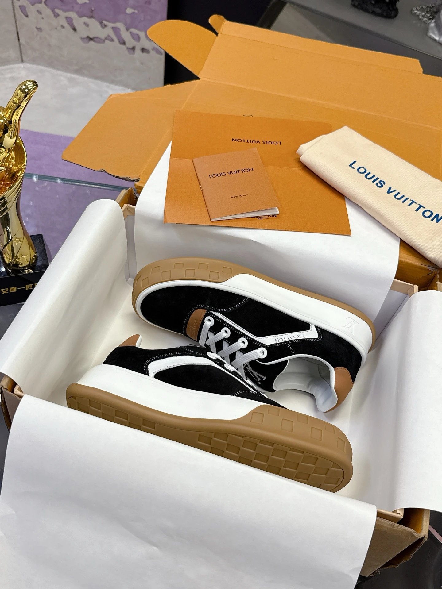 Louis Vuitton Khaki Casual Shoes