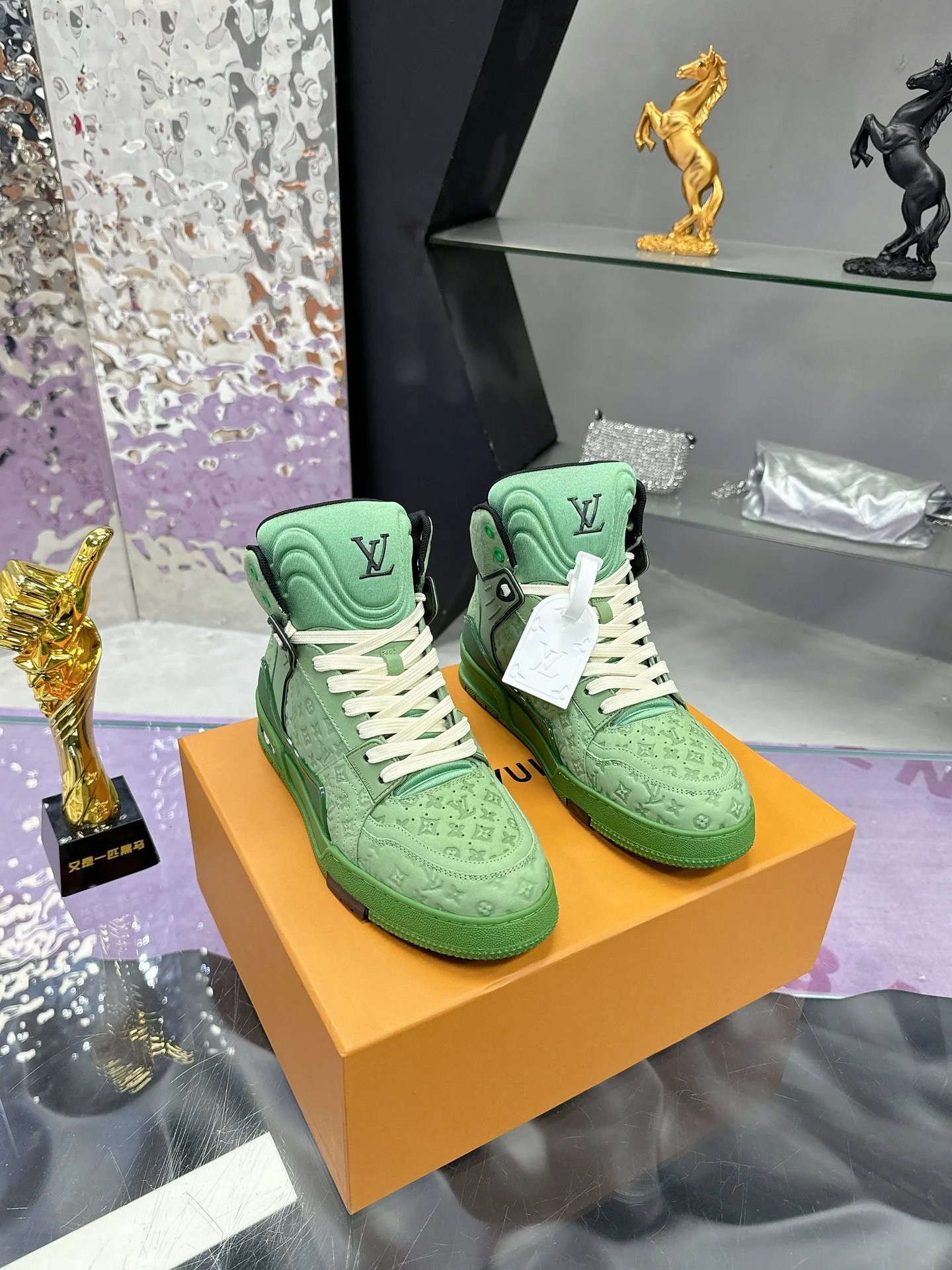 Louis Vuitton Trainer Casual Skate Shoes Black