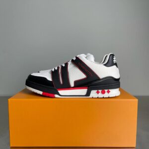 Louis Vuitton Trainer Street Style Blue & White Sneakers