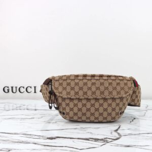 GUCCI Classic Monogram Beige Waist Bag