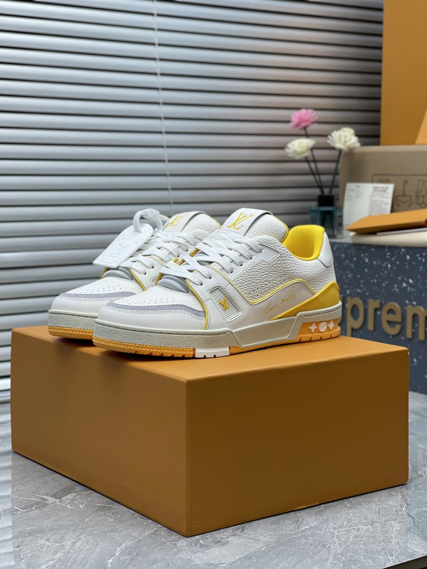 Louis Vuitton Trainer Orange-White Streetwear Sneakers